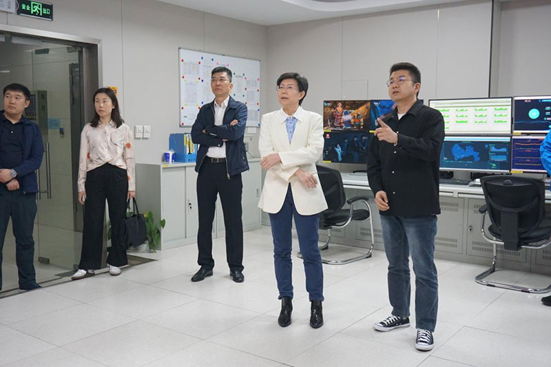 中國(guó)廣電陳薇調(diào)研廣東廣電網(wǎng)絡(luò)，要求加快“全省一網(wǎng)”整合